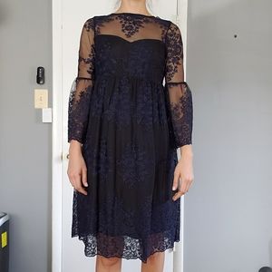 Lace Maternity Dress. Size S. Motherhood maternity